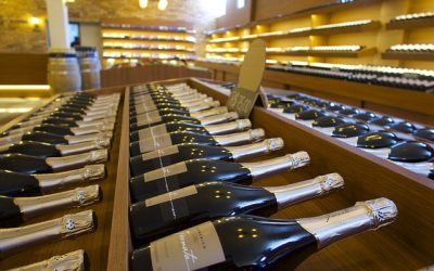 wines-ga45263848_640